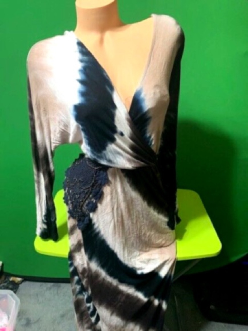 VENUS Long Tie-Dye Maxi Dress in Black, Brown, Cream
